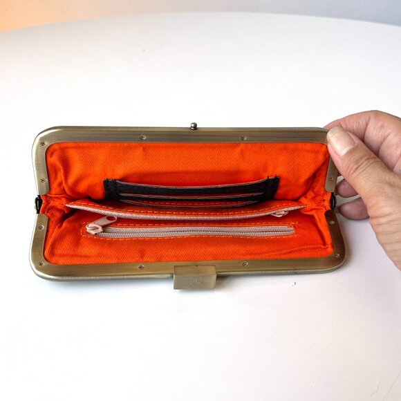 LaFlore Paris Black Vegan Cork Clutch Wallet - Picture 4 of 6